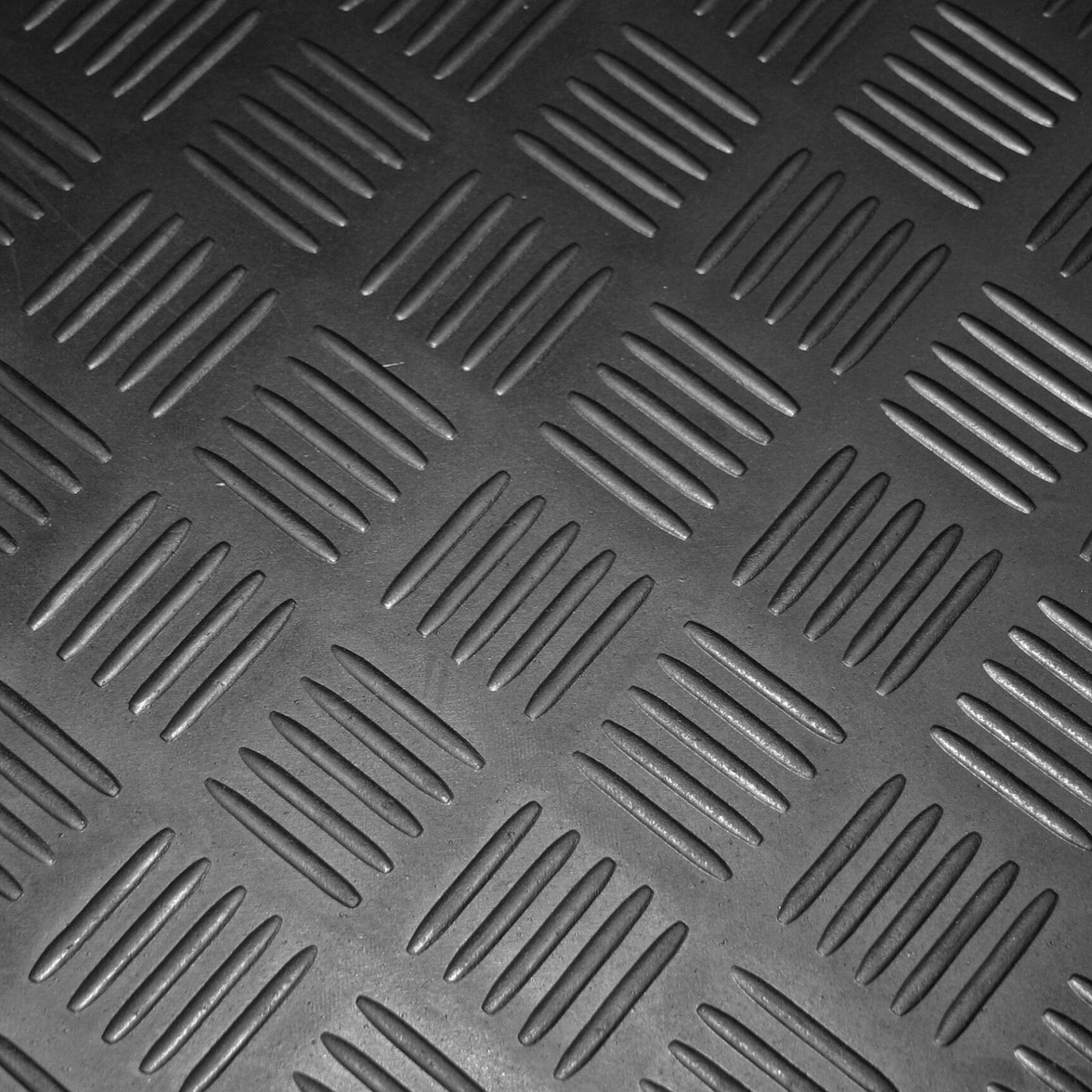 Bar Pattern Rubber Flooring Heavy Duty Matting (3mm Thick)