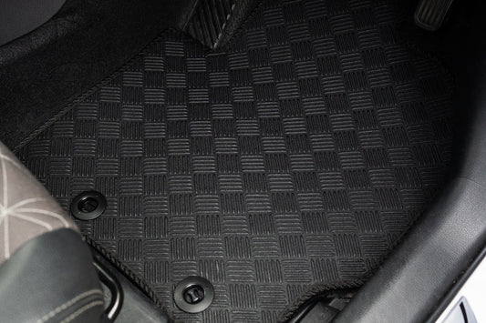 Example mat finish — check vehicle fitment — SCANIA 4 Series 1995-2004 Tailored Van Mats
